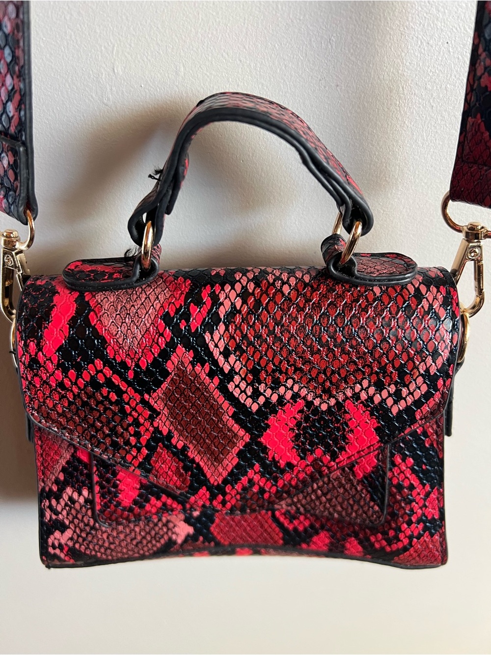 Red Black Snake Print Top Handle Mini Crossbody Satchel Purse Faux Leather Y2K - Picture 5 of 10